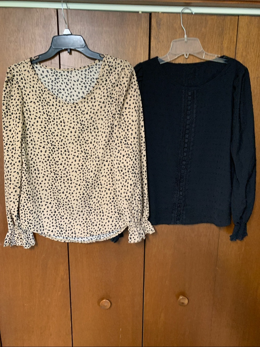 SHEIN Beige Leopard Print Ruffle Cuff and Black Blouse
